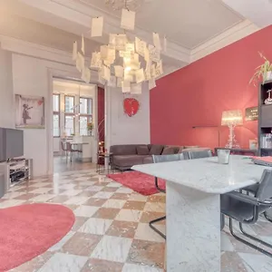 Duplex Situé Au Centre Du Cœur Historique De Liège